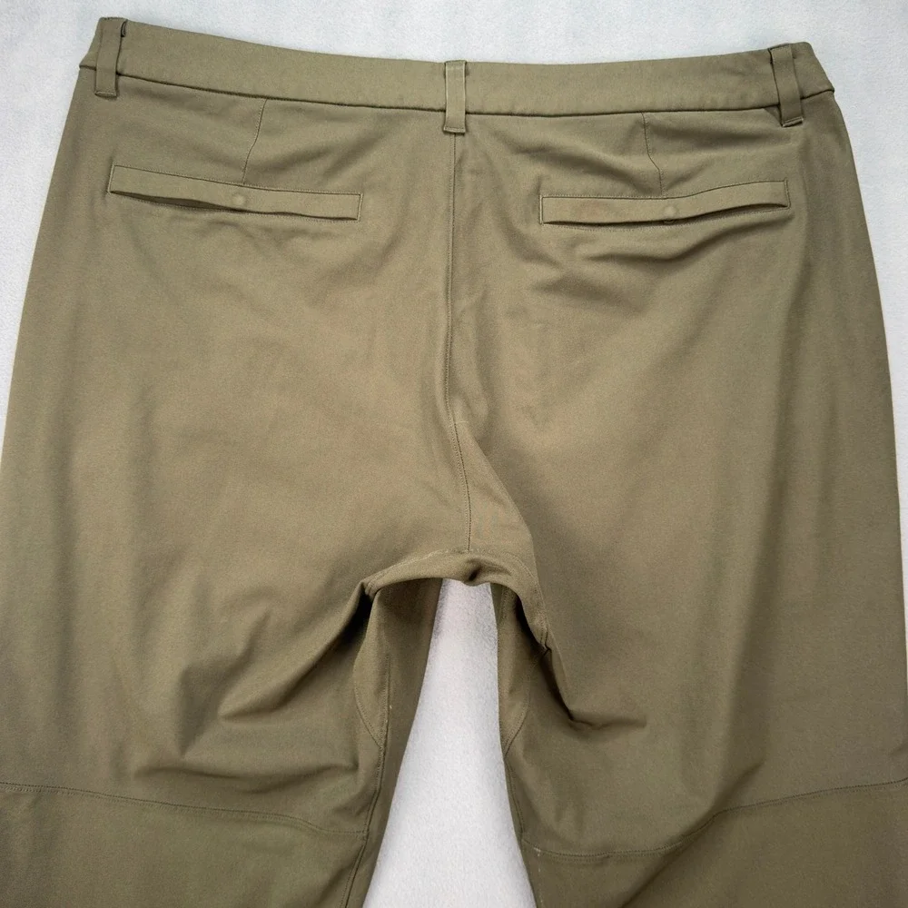 Lululemon Commission Pant Classic Fit Olive Green Mens Size 40
